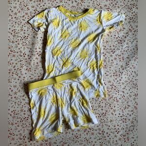 🟣firm on price🟣 Little Sleepies sunshine short sleeve PJ in 2T